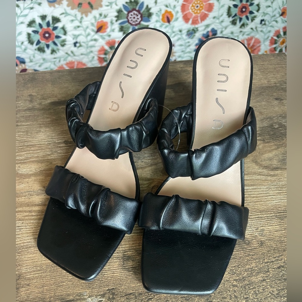 Unisa Black Women's Sandals - Heels